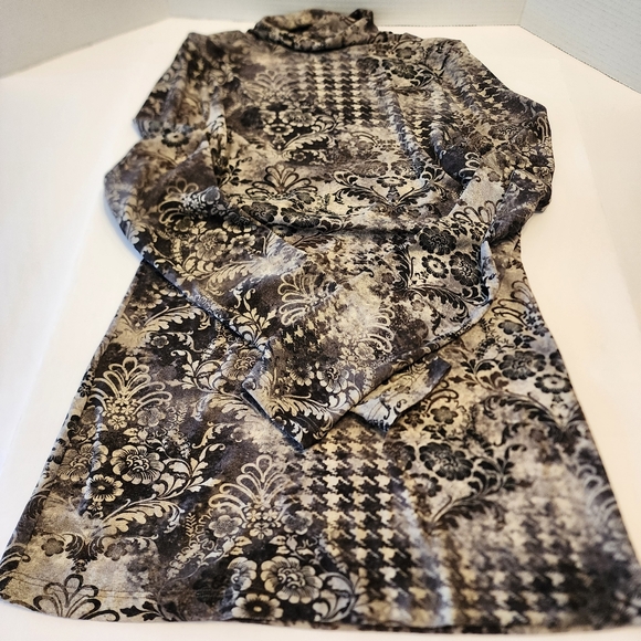 KAREN KANE KNIT TURTLENECK Gray Stretchy, Long Sleeves Lightweight - Picture 3 of 8